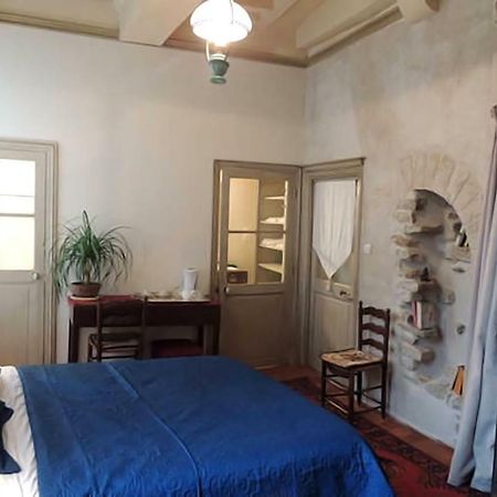 Maison Romane 1136 Cluny Buitenkant foto