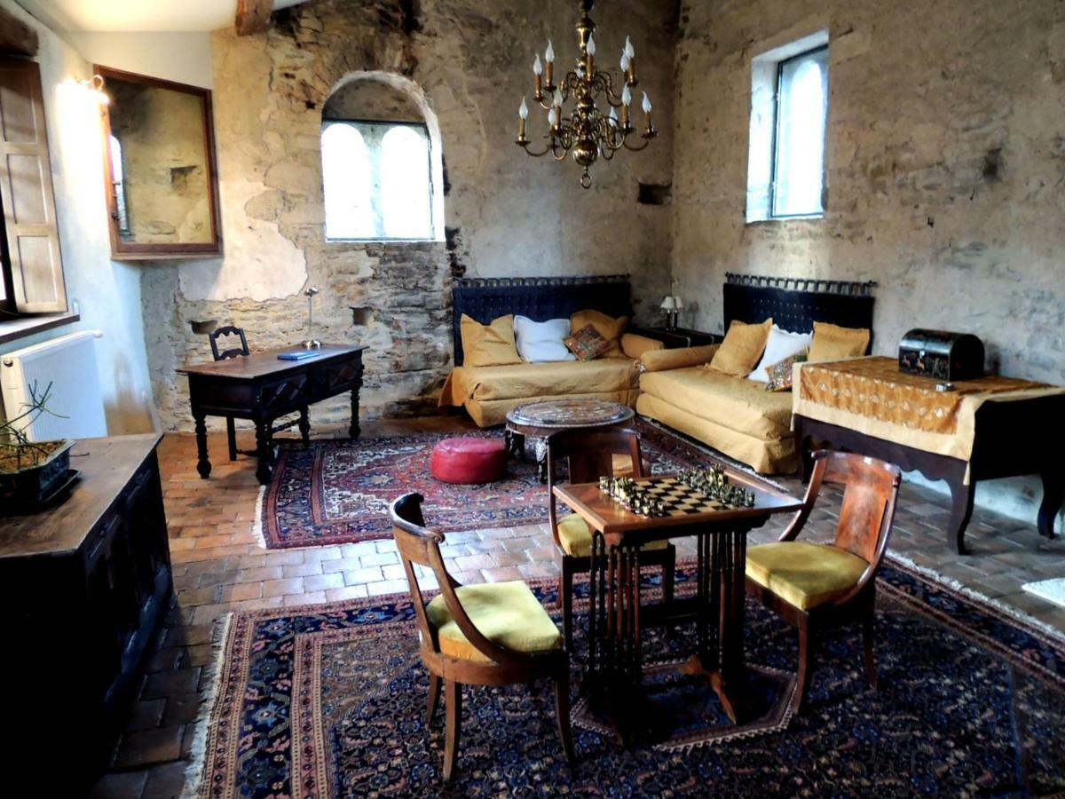 Maison Romane 1136 Cluny Buitenkant foto