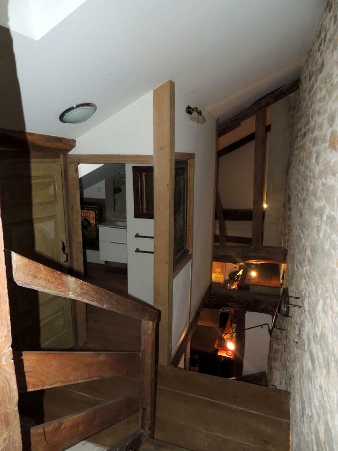 Maison Romane 1136 Cluny Buitenkant foto